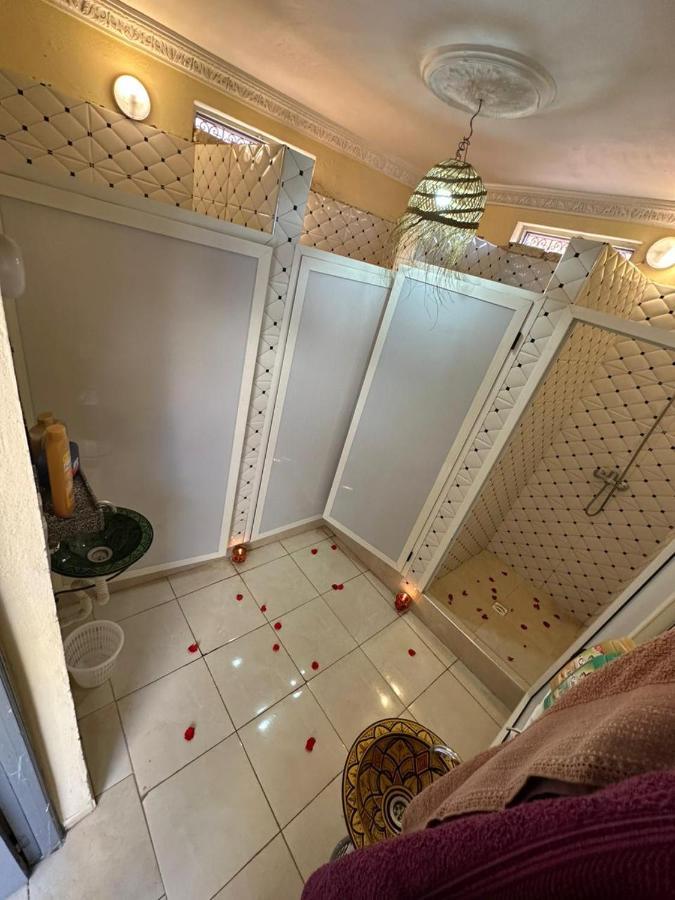 Hostel World Rooftop Marrakech Marakeş Dış mekan fotoğraf