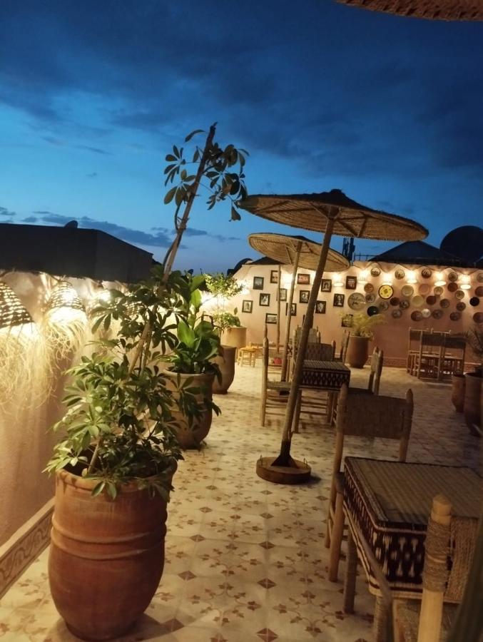 Hostel World Rooftop Marrakech Marakeş Dış mekan fotoğraf